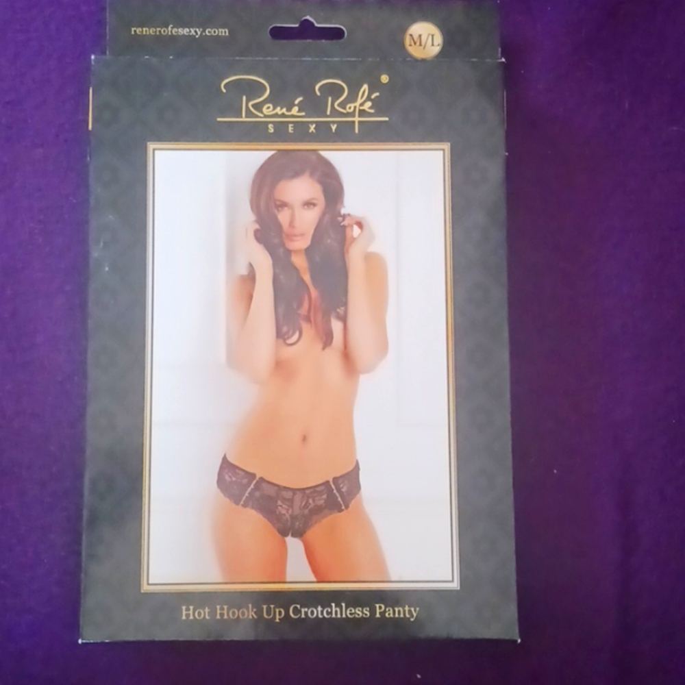 Rene'Rofe' hot hook up crotchless panty size medium to large black lace unhooks